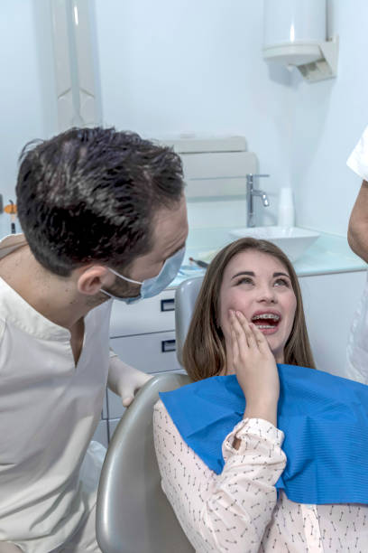Best Emergency Tooth Extraction in Quinnipiac University, CT